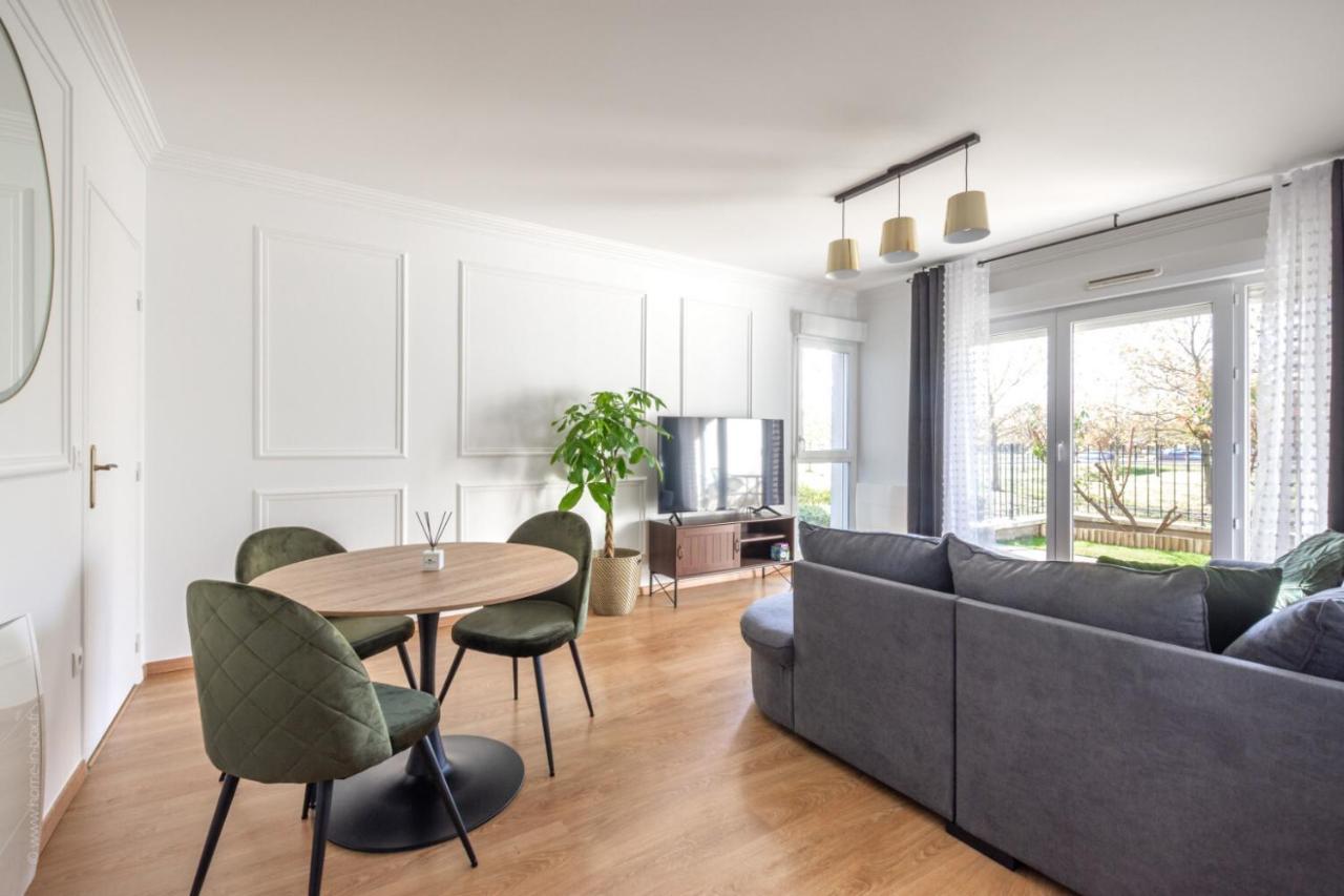 Apartamento La Parisienne By Plaza Montévrain Exterior foto